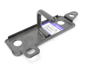 Volvo Exhaust Bracket - Genuine Volvo 9179018