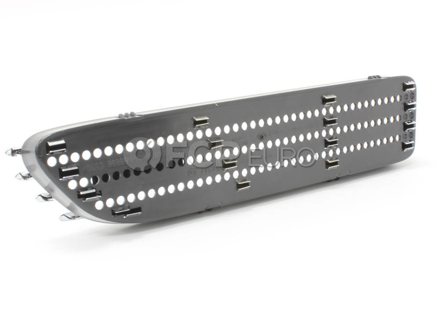 BMW Fender Grille - Genuine BMW 51132694608 | FCP Euro