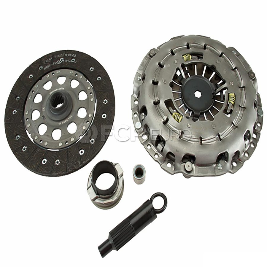 BMW Clutch Kit - LuK 21207546378 | FCP Euro