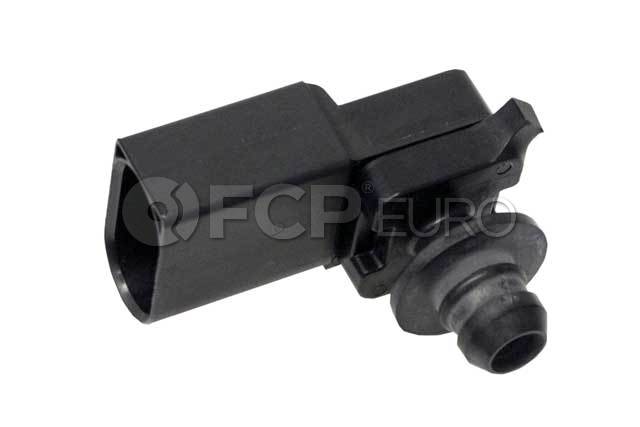 Volvo Manifold Absolute Pressure Sensor - Genuine Volvo 8699339 | FCP Euro