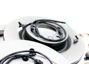 Land Rover Brake Kit - Akebono SDB000614CKT