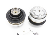 Mercedes Engine Mount Kit - OE Supplier 2032402117
