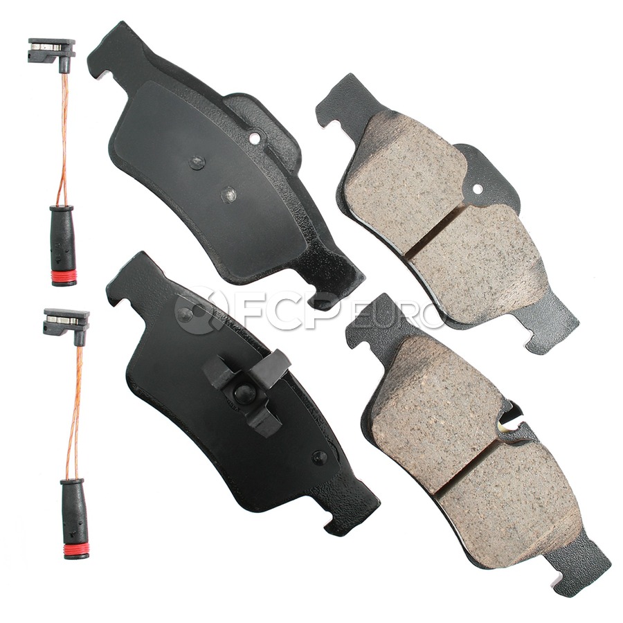 Mercedes Brake Pad Set - Akebono 0044205220 | FCP Euro