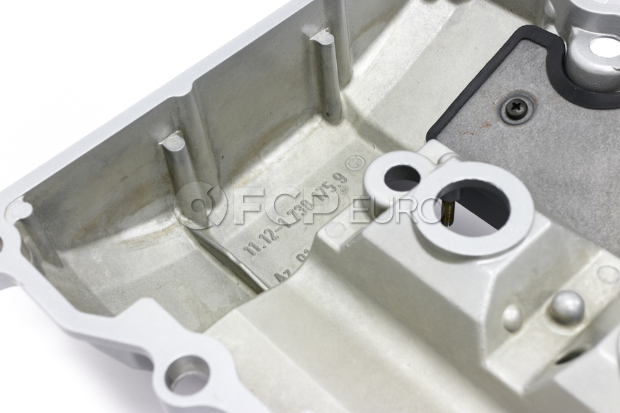 BMW Valve Cover - Genuine BMW 11121738171 | FCP Euro