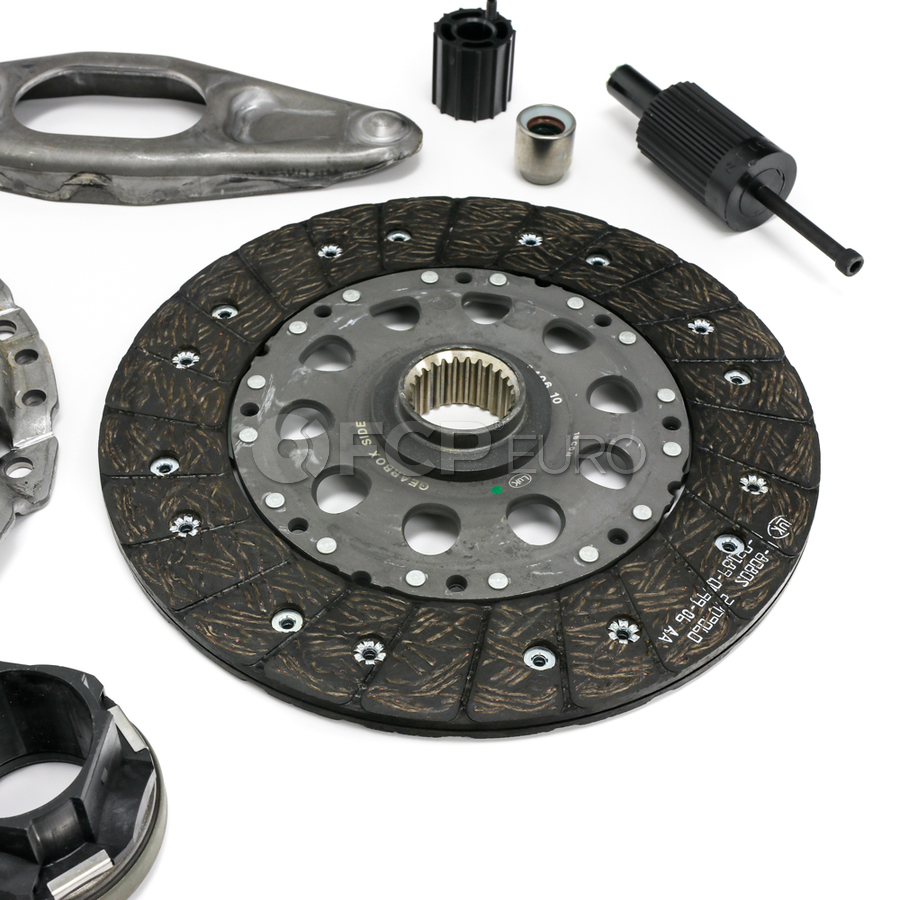 BMW Clutch Kit - LuK 6243586000 | FCP Euro