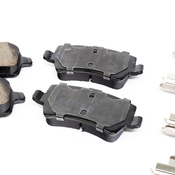 Volvo Disc Brake Pad Set - Akebono 32373181