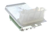 Volkswagen Blower Motor Regulator - Vemo V10-79-0003