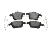 Volvo Disc Brake Pad Set - Bosch QuietCast 30793093