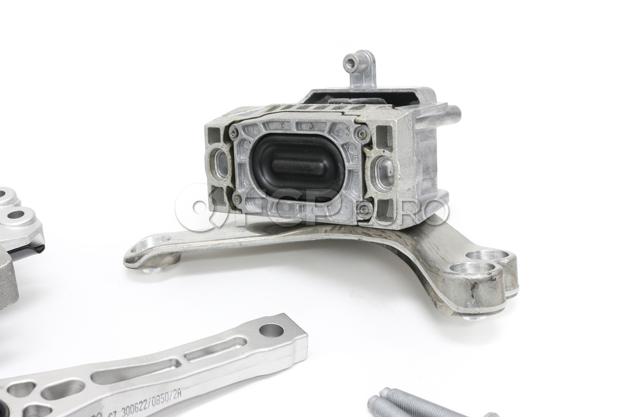 VW Engine Mount Kit - OE Supplier KIT-01339 | FCP Euro