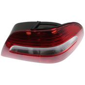 Volvo Tail Light Assembly Right (C70) - Genuine Volvo 8628746