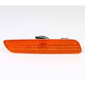 Volvo Parking Light Assembly Front RIght (S40 V40) - Genuine Volvo 30621940