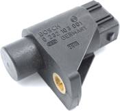 Saab Engine Camshaft Position Sensor - Genuine Saab 90357480
