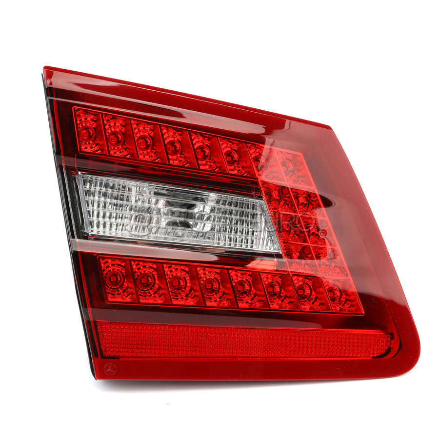 明洋W3001 Mercedes Back Up Light Assembly - Genuine Mercedes 2128200964