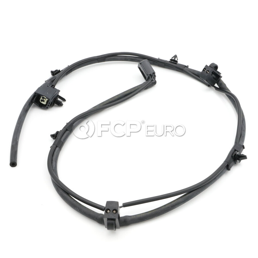 Volvo Windshield Washer Nozzle - Genuine Volvo 31349006 | FCP Euro
