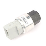 Volvo A/C Pressure Switch - OE Supplier 8628376