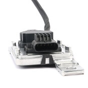Audi Nitrogen Oxide (NOx) Sensor - VEMO V10-72-0357