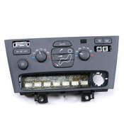 Volvo Climate Control Module - Genuine Volvo 8691952