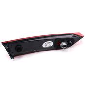 Volvo Tail Light Assembly - Genuine Volvo 32269567
